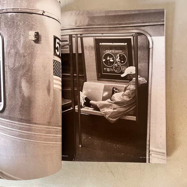 Like The Wind Magazine: Global Running Stories, Issue #44