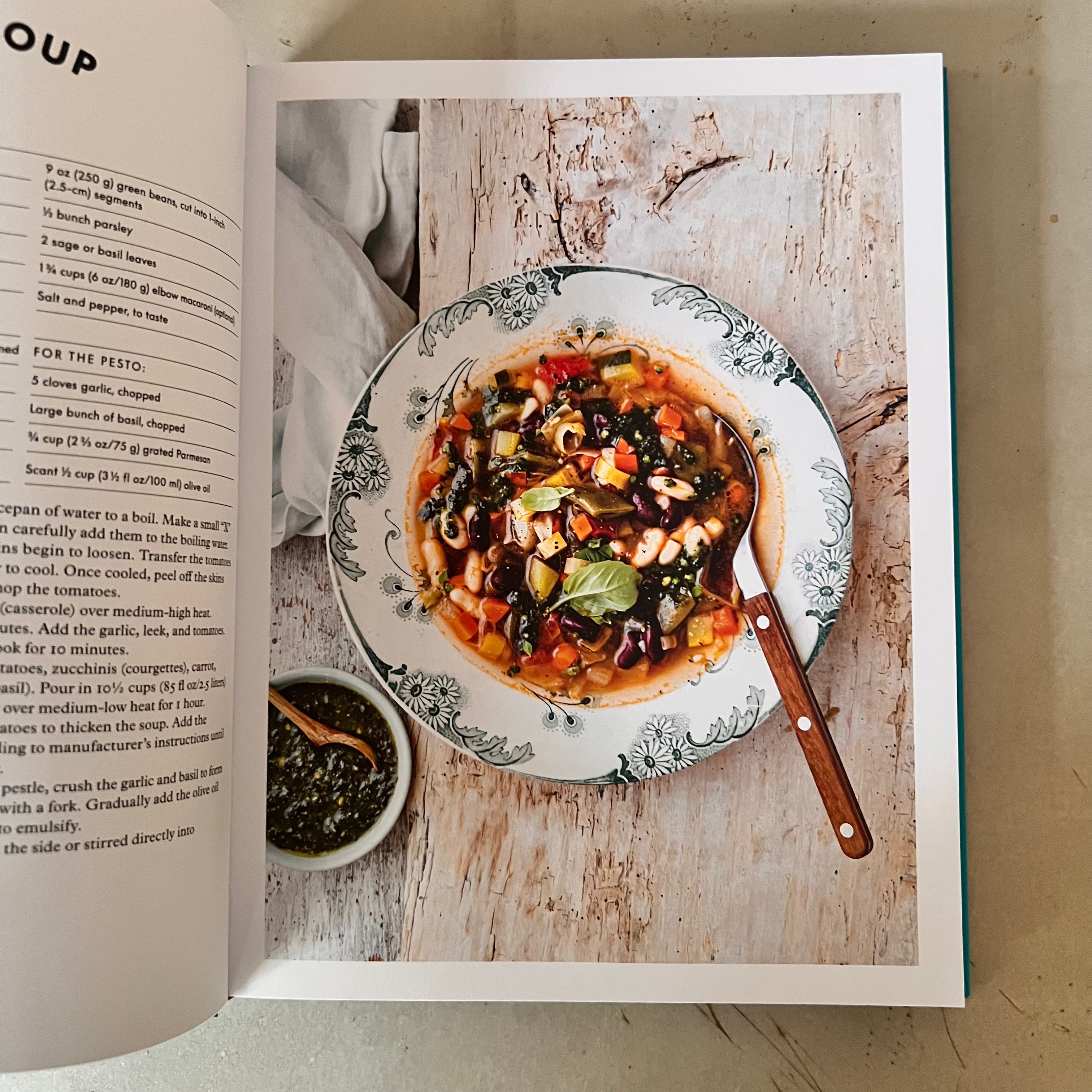 One Pot : 100 Simple Recipes to Cook Together by Amandine Bernardi