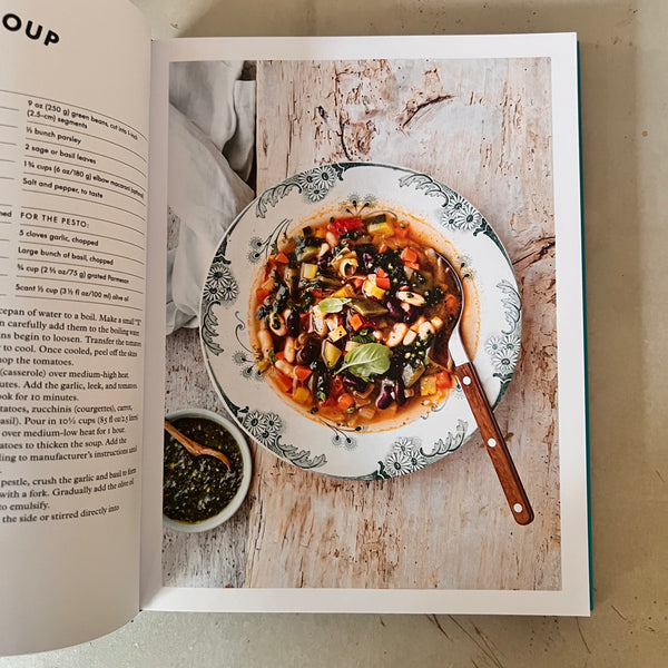 One Pot : 100 Simple Recipes to Cook Together by Amandine Bernardi