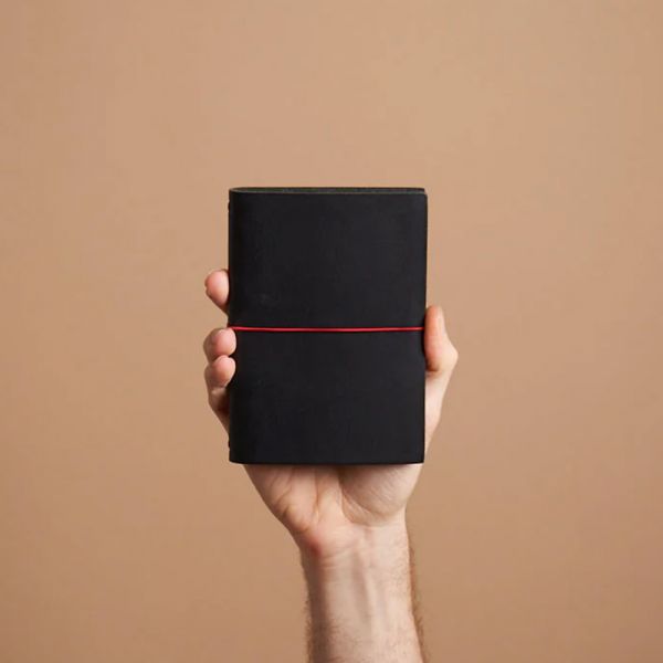paper republic | grand voyageur [pocket] | black