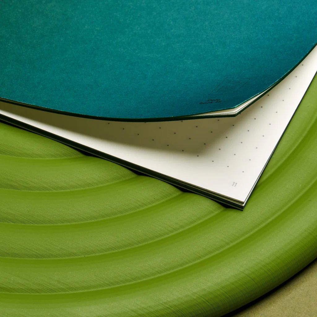 paper republic | dojo book 48 [XL]